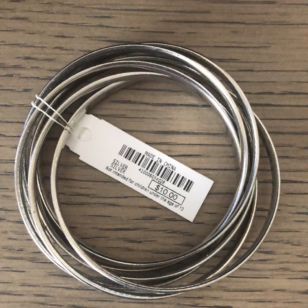 Bangle Bracelet NWT - Picture 3 of 3